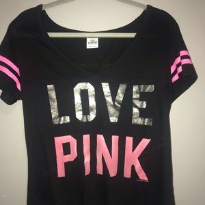 PINK vs shirt